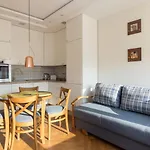 Piekna 2-bedroom By Bookinghost *