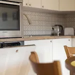 Piekna 2-bedroom By Bookinghost Appartement *